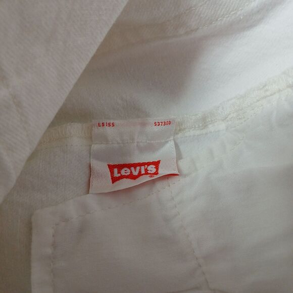 Levi's 501 Buttonfly High-Rise Women's White Distressed Raw Hem Jeans Size 29x32 - Picture 15 of 16